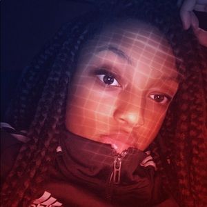 Meet your Posher, Destiny